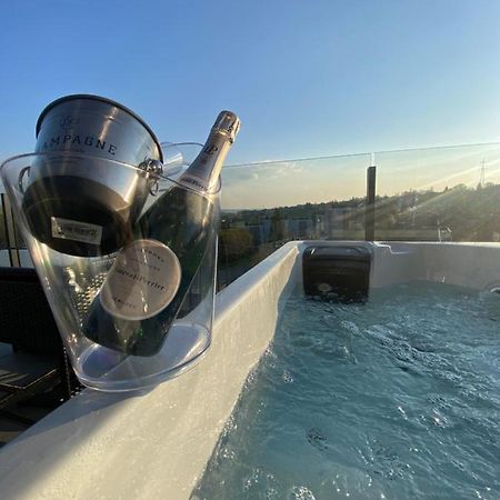 Apartament Liege Luxe & Jacuzzi Sous Les Etoiles Saint-Nicolas  Zewnętrze zdjęcie